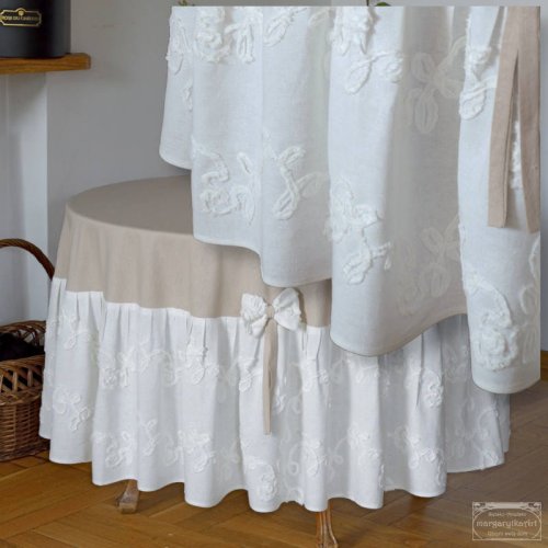 OBRUS Z FALBANĄ OKRĄGŁY LNIANY BEŻOWY SHABBY