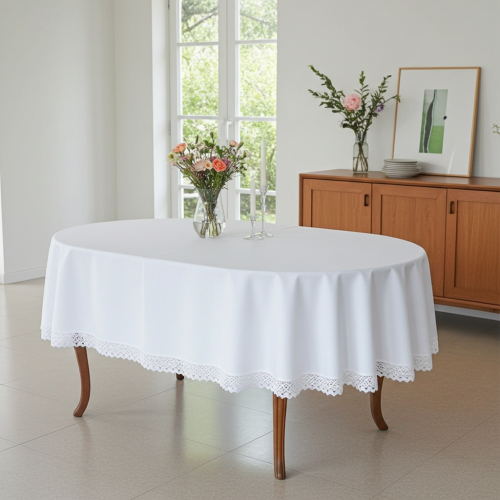 Biały obrus owalny ANTONINA 160x300 cm na dużym, rozkładanym stole